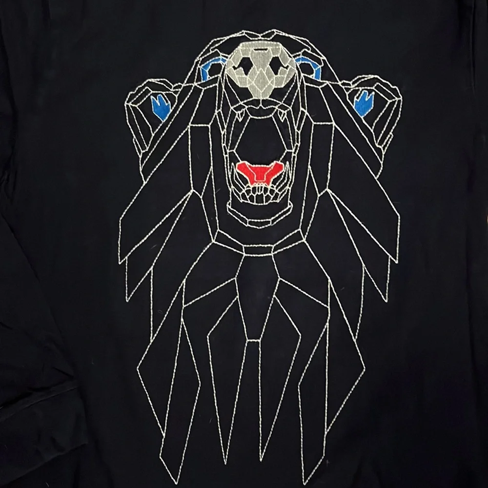 Gymboree Embroidered Graphic Bear Tee